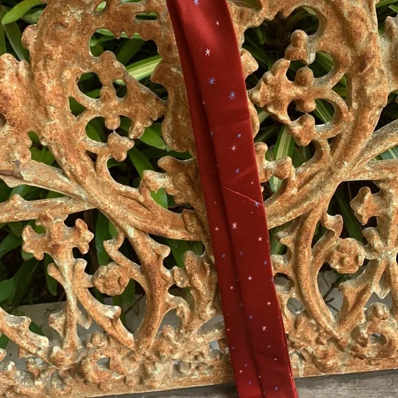 John Ashford Holiday Tie - Picture 7 of 8